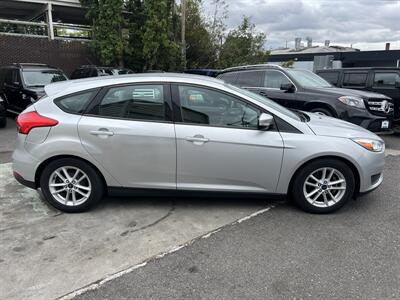 2016 Ford Focus SE - Photo 6 - Beaverton, OR 97005
