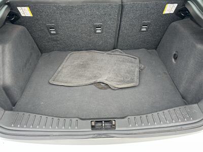 2016 Ford Focus SE - Photo 11 - Beaverton, OR 97005