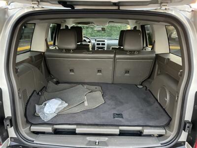 2008 Dodge Nitro SLT 4dr SUV 4X4 - Photo 11 - Beaverton, OR 97005
