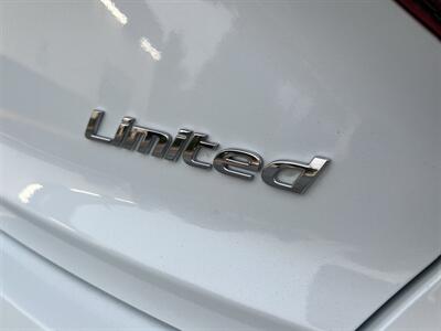 2015 Hyundai Sonata Limited - Photo 14 - Beaverton, OR 97005