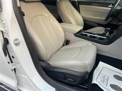 2015 Hyundai Sonata Limited - Photo 13 - Beaverton, OR 97005