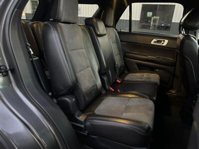 2015 Ford Explorer XLT - Photo 13 - Beaverton, OR 97005