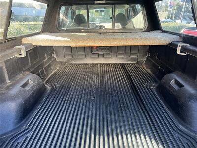 2001 Ford F-350 Super Duty Lariat 4dr Crew Cab 7.3   - Photo 11 - Beaverton, OR 97005