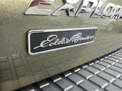 2002 Ford Explorer Eddie Bauer 4WD   - Photo 14 - Beaverton, OR 97005