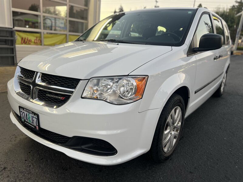 2016 Dodge Grand Caravan American Value Package   - Photo 1 - Beaverton, OR 97005