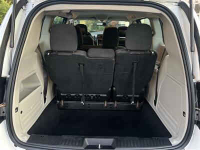 2016 Dodge Grand Caravan American Value Package - Photo 11 - Beaverton, OR 97005