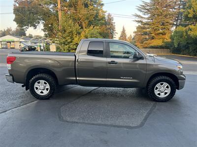 2010 Toyota Tundra Grade 4X4 - Photo 6 - Beaverton, OR 97005