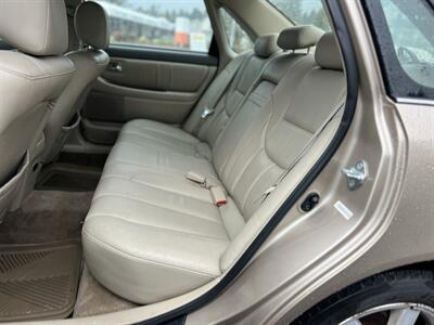 2001 Toyota Avalon XLS - Photo 10 - Beaverton, OR 97005