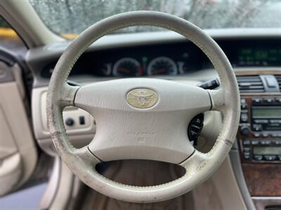 2001 Toyota Avalon XLS - Photo 18 - Beaverton, OR 97005