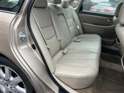 2001 Toyota Avalon XLS - Photo 12 - Beaverton, OR 97005