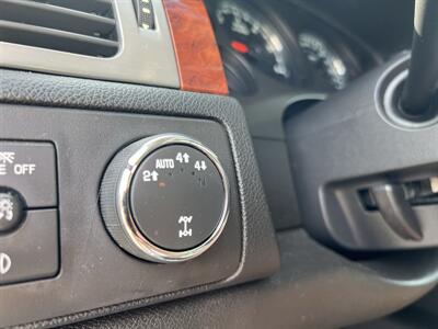 2012 Chevrolet Tahoe LTZ 4WD   - Photo 22 - Beaverton, OR 97005