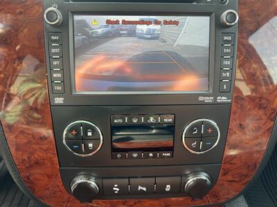 2012 Chevrolet Tahoe LTZ 4WD   - Photo 17 - Beaverton, OR 97005