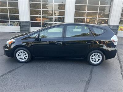 2014 Toyota Prius V Two - Photo 2 - Beaverton, OR 97005