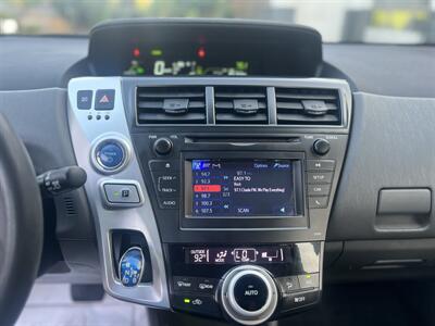 2014 Toyota Prius V Two - Photo 14 - Beaverton, OR 97005