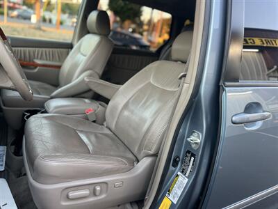 2006 Toyota Sienna XLE Limited 7 Passenger - Photo 9 - Beaverton, OR 97005