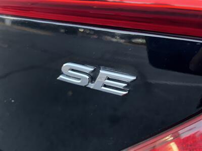 2012 Toyota Camry SE Sport Limited Edition   - Photo 14 - Beaverton, OR 97005