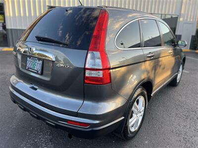 2010 Honda CR-V EX-L w/Navi AWD - Photo 5 - Beaverton, OR 97005