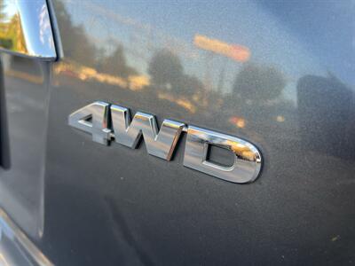 2010 Honda CR-V EX-L w/Navi AWD - Photo 14 - Beaverton, OR 97005