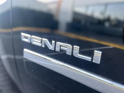 2014 GMC Yukon Denali - Photo 16 - Beaverton, OR 97005