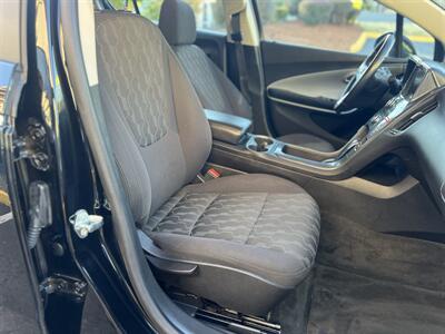 2015 Chevrolet Volt - Photo 13 - Beaverton, OR 97005