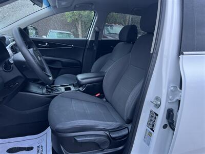 2016 Kia Sorento LX V6 AWD - Photo 9 - Beaverton, OR 97005