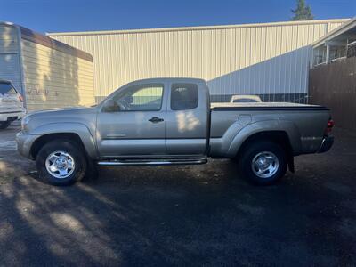 2006 Toyota Tacoma PreRunner V6   - Photo 2 - Beaverton, OR 97005