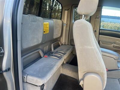 2006 Toyota Tacoma PreRunner V6   - Photo 11 - Beaverton, OR 97005