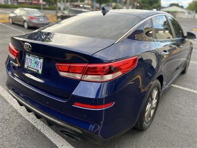 2020 Kia Optima LX - Photo 5 - Beaverton, OR 97005