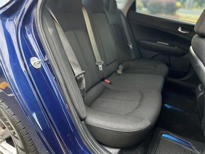 2020 Kia Optima LX - Photo 12 - Beaverton, OR 97005