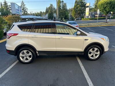 2016 Ford Escape SE AWD   - Photo 6 - Beaverton, OR 97005