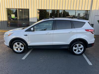 2016 Ford Escape SE AWD   - Photo 2 - Beaverton, OR 97005