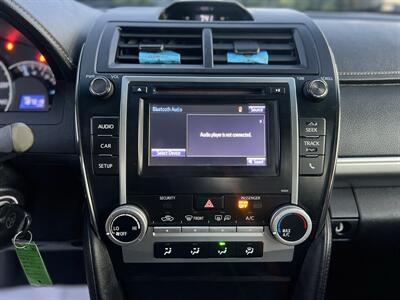 2014 Toyota Camry SE   - Photo 15 - Beaverton, OR 97005