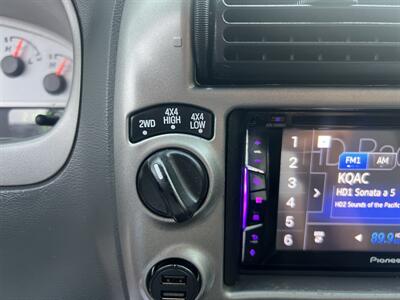 2005 Ford Explorer Sport Trac XLT 4X4 - Photo 15 - Beaverton, OR 97005