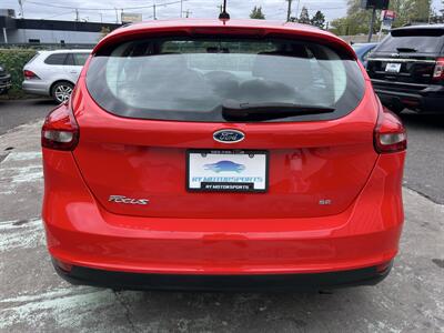 2015 Ford Focus SE   - Photo 4 - Beaverton, OR 97005