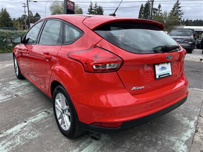 2015 Ford Focus SE   - Photo 3 - Beaverton, OR 97005
