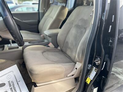 2015 Nissan Frontier SV - Photo 9 - Beaverton, OR 97005