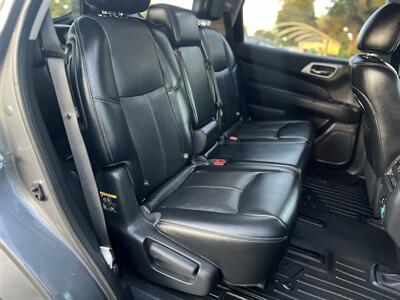 2015 Nissan Pathfinder Platinum V6   - Photo 13 - Beaverton, OR 97005