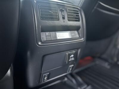 2015 Nissan Pathfinder Platinum V6   - Photo 27 - Beaverton, OR 97005