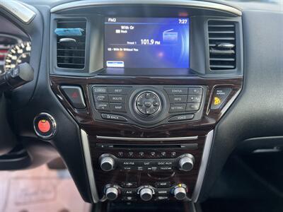 2015 Nissan Pathfinder Platinum V6   - Photo 17 - Beaverton, OR 97005