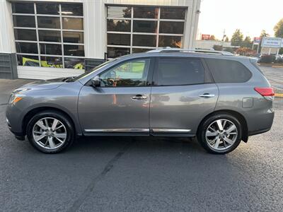 2015 Nissan Pathfinder Platinum V6   - Photo 2 - Beaverton, OR 97005