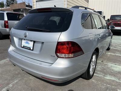 2011 Volkswagen Jetta SportWagen TDI   - Photo 5 - Beaverton, OR 97005