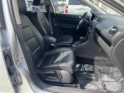 2011 Volkswagen Jetta SportWagen TDI   - Photo 13 - Beaverton, OR 97005