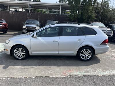 2011 Volkswagen Jetta SportWagen TDI   - Photo 2 - Beaverton, OR 97005