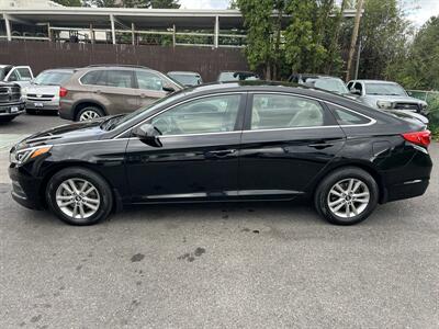 2015 Hyundai Sonata SE - Photo 2 - Beaverton, OR 97005