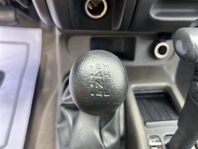 2000 Nissan Xterra XE V6 4X4 - Photo 15 - Beaverton, OR 97005