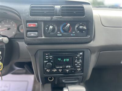 2000 Nissan Xterra XE V6 4X4 - Photo 14 - Beaverton, OR 97005