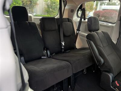 2012 Dodge Grand Caravan Crew - Photo 12 - Beaverton, OR 97005