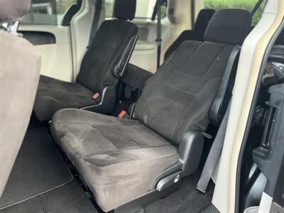 2012 Dodge Grand Caravan Crew - Photo 10 - Beaverton, OR 97005