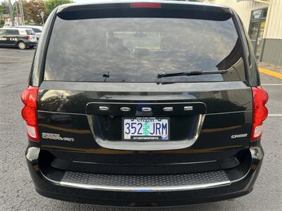 2012 Dodge Grand Caravan Crew - Photo 4 - Beaverton, OR 97005