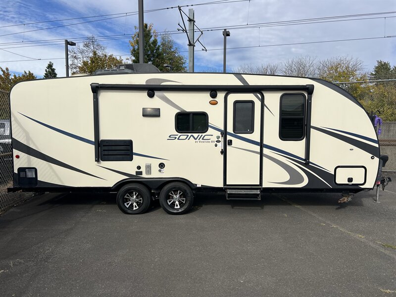 2018 Venture RV Sonic   - Photo 1 - Beaverton, OR 97005